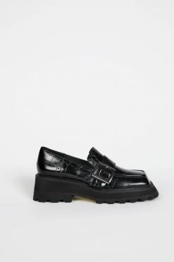Intentionally Blank TORONTO LOAFER Black