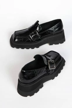 Intentionally Blank TORONTO LOAFER Black