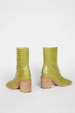 Intentionally Blank CONTOUR HEELED BOOT Apple Green SHOES