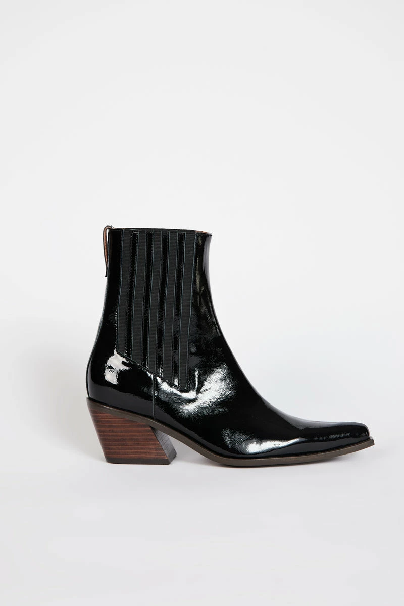 Intentionally Blank HILLARY HEELED BOOT Black SHOES 8 Intentionally Blank HILLARY HEELED BOOT Black SHOES