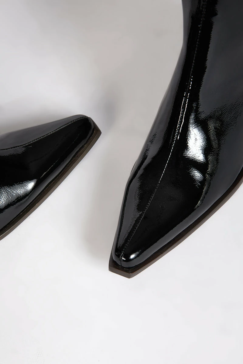 Intentionally Blank HILLARY HEELED BOOT Black SHOES 6 Intentionally Blank HILLARY HEELED BOOT Black SHOES