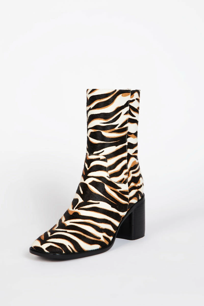 Intentionally Blank PG BOOT Safari SHOES 5 Intentionally Blank PG BOOT Safari SHOES