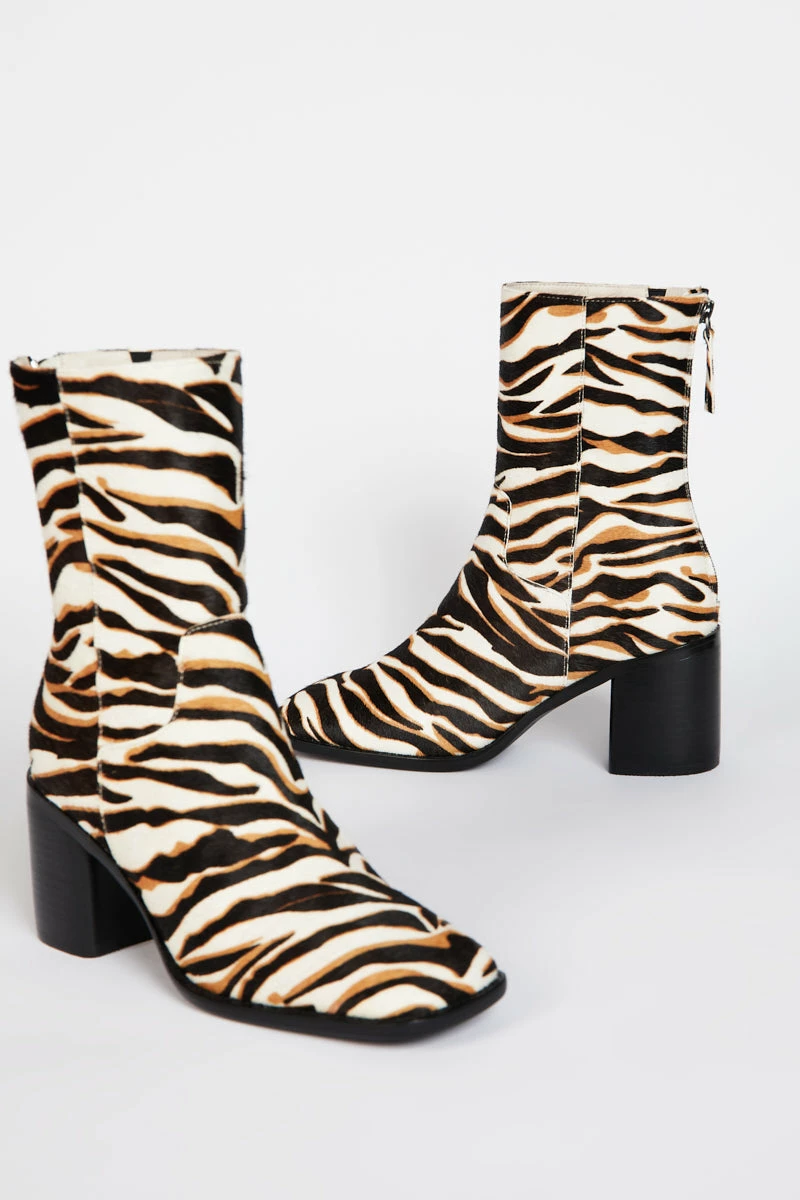 Intentionally Blank PG BOOT Safari SHOES 3 Intentionally Blank PG BOOT Safari SHOES