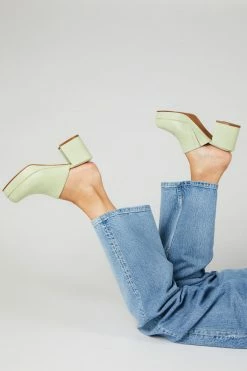 Intentionally Blank FACTS CLOG Green Tea