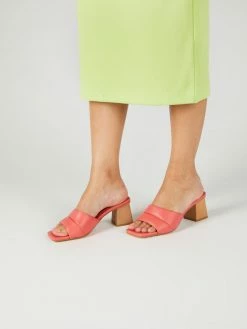 Intentionally Blank NEW ARRIVALS TABBI HEEL Coral