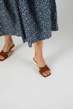 Intentionally Blank NEW SHOES KANE HEEL Chestnut