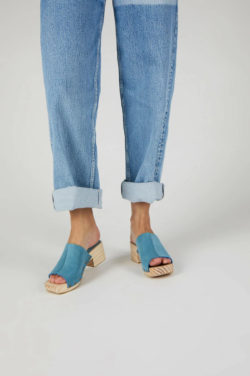 Intentionally Blank PS I LOVE YOU CLOG Blue 4 Intentionally Blank PS I LOVE YOU CLOG Blue