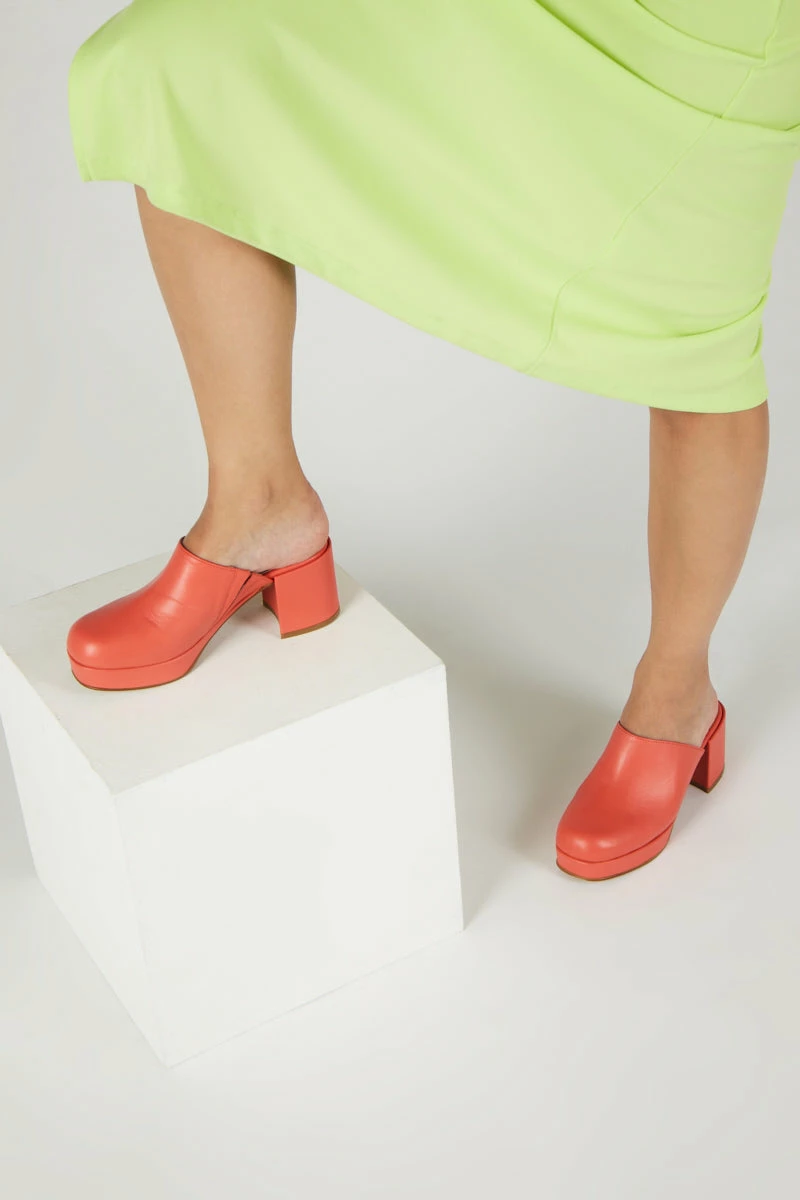 Intentionally Blank NEW ARRIVALS FACTS CLOG Watermelon 4 Intentionally Blank NEW ARRIVALS FACTS CLOG Watermelon