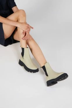 Intentionally Blank GUIDED PULL ON BOOT Taupe