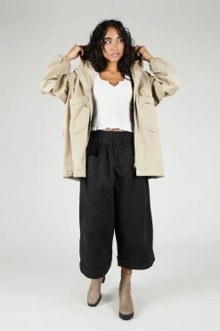 Intentionally Blank SIMONA Jacket Beige