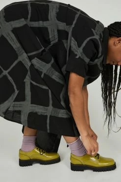 Intentionally Blank QUEEN STREET OXFORD Apple Green LOAFERS