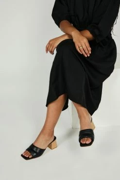 Intentionally Blank TABBI HEEL Black NEW ARRIVALS