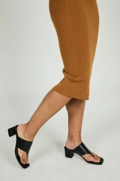 Intentionally Blank ALVA HEELED SANDAL Black