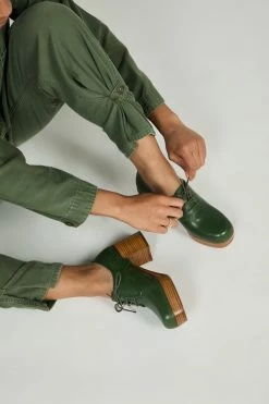 Intentionally Blank ALBANY PLATFORM OXFORD Forest