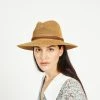 Wyeth SEDONA HAT CAMEL
