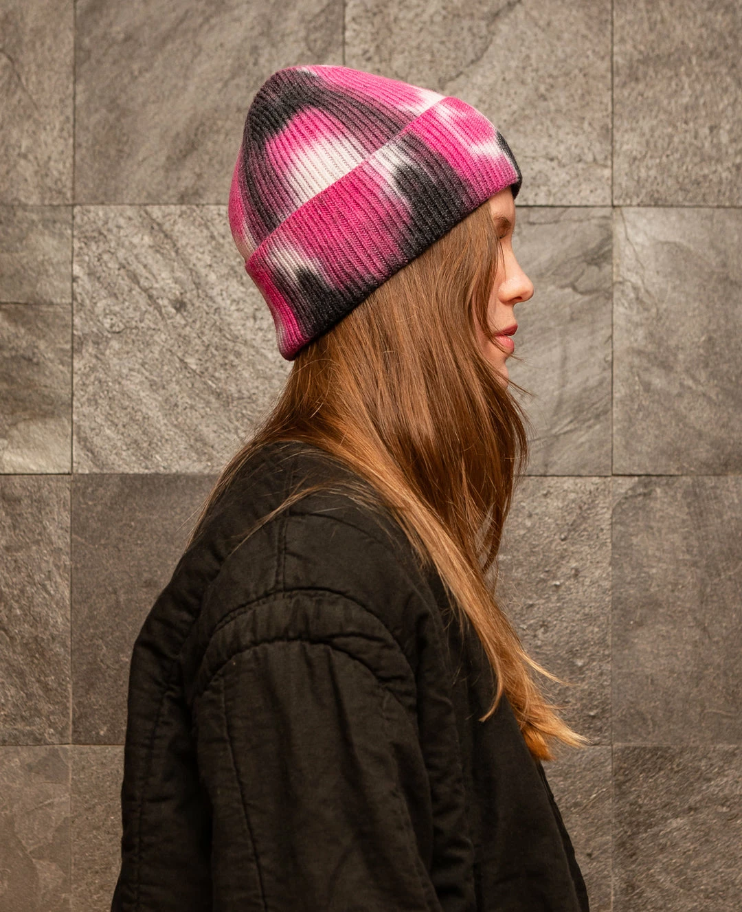 Intentionally Blank VENICE Tie Dye Beanie Berry 4 Intentionally Blank VENICE Tie Dye Beanie Berry