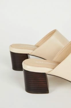 Intentionally Blank ALVA HEELED SANDAL Clouds