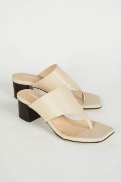 Intentionally Blank ALVA HEELED SANDAL Clouds