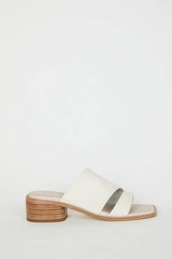 Intentionally Blank BARBARA SANDAL Cream NEW SHOES