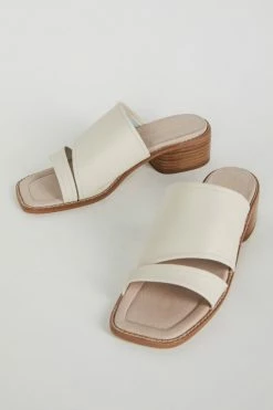 Intentionally Blank BARBARA SANDAL Cream NEW SHOES