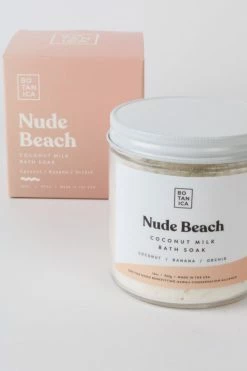 Intentionally Blank Outlet Store 39 Botanica NUDE BEACH COCOUNUT BATH SOAK