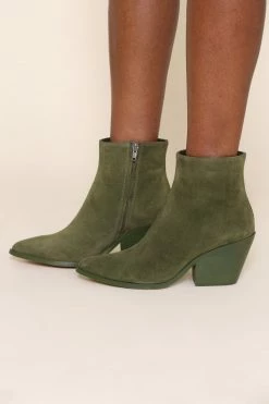 Intentionally Blank SHOES CART HEELED BOOT Khaki