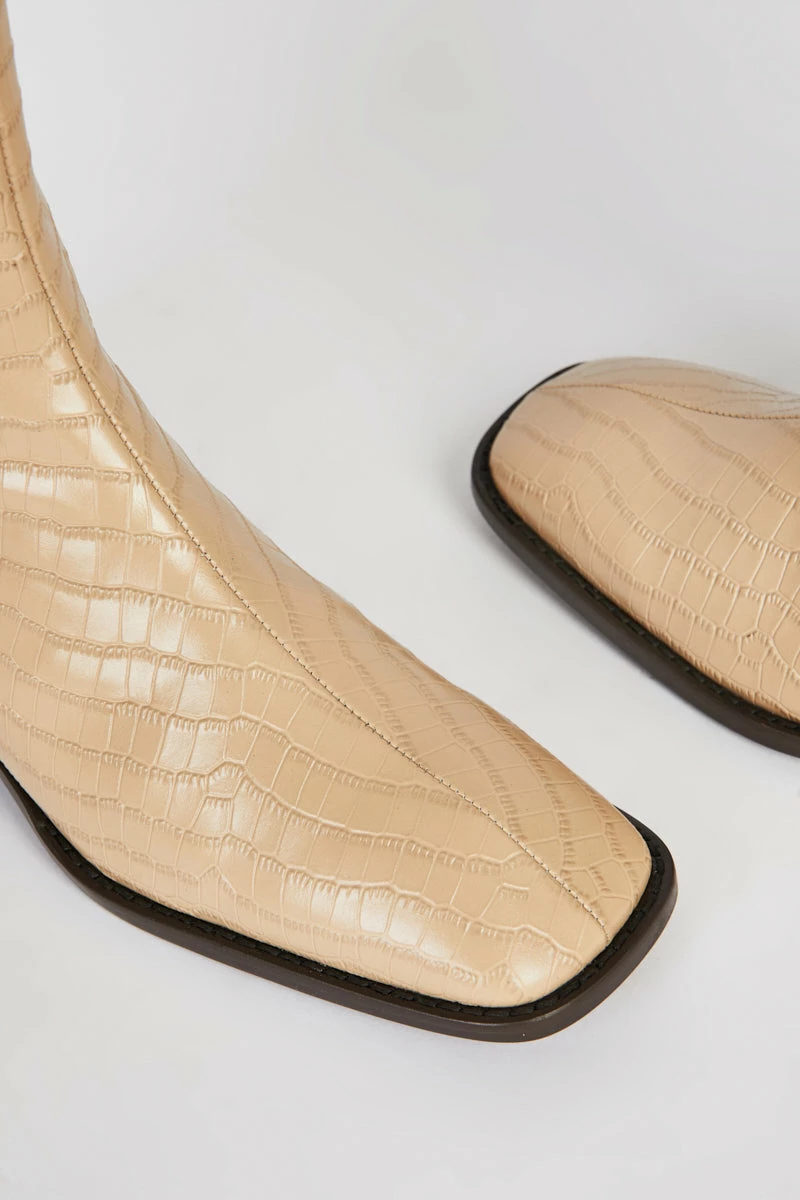 Intentionally Blank SHOES TOUR BOOT Ojai Croc 5 Intentionally Blank SHOES TOUR BOOT Ojai Croc