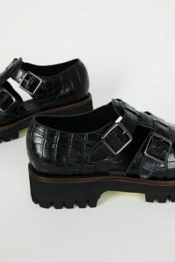 Intentionally Blank NEW SHOES CORNER POCKET SANDAL Black