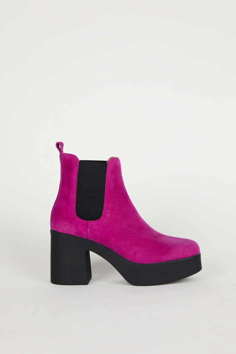 Intentionally Blank DRUE PLATFORM HEEL Magenta Suede 7 Intentionally Blank DRUE PLATFORM HEEL Magenta Suede