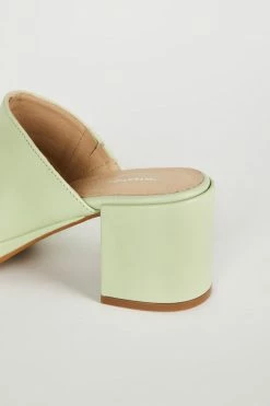 Intentionally Blank FACTS CLOG Green Tea