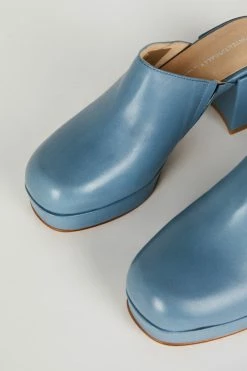 Intentionally Blank FACTS CLOG Blue 11 Intentionally Blank FACTS CLOG Blue