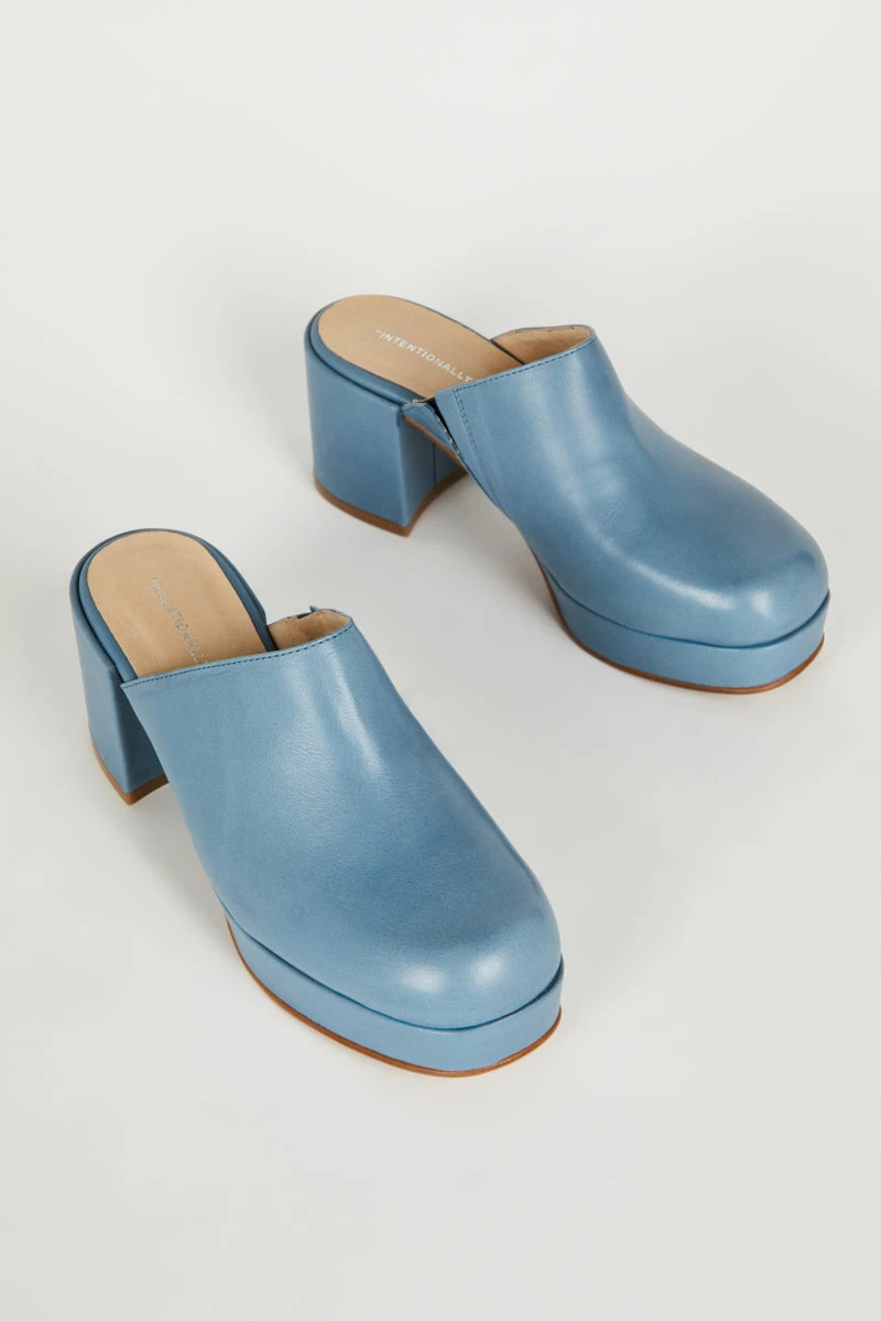 Intentionally Blank FACTS CLOG Blue 3 Intentionally Blank FACTS CLOG Blue