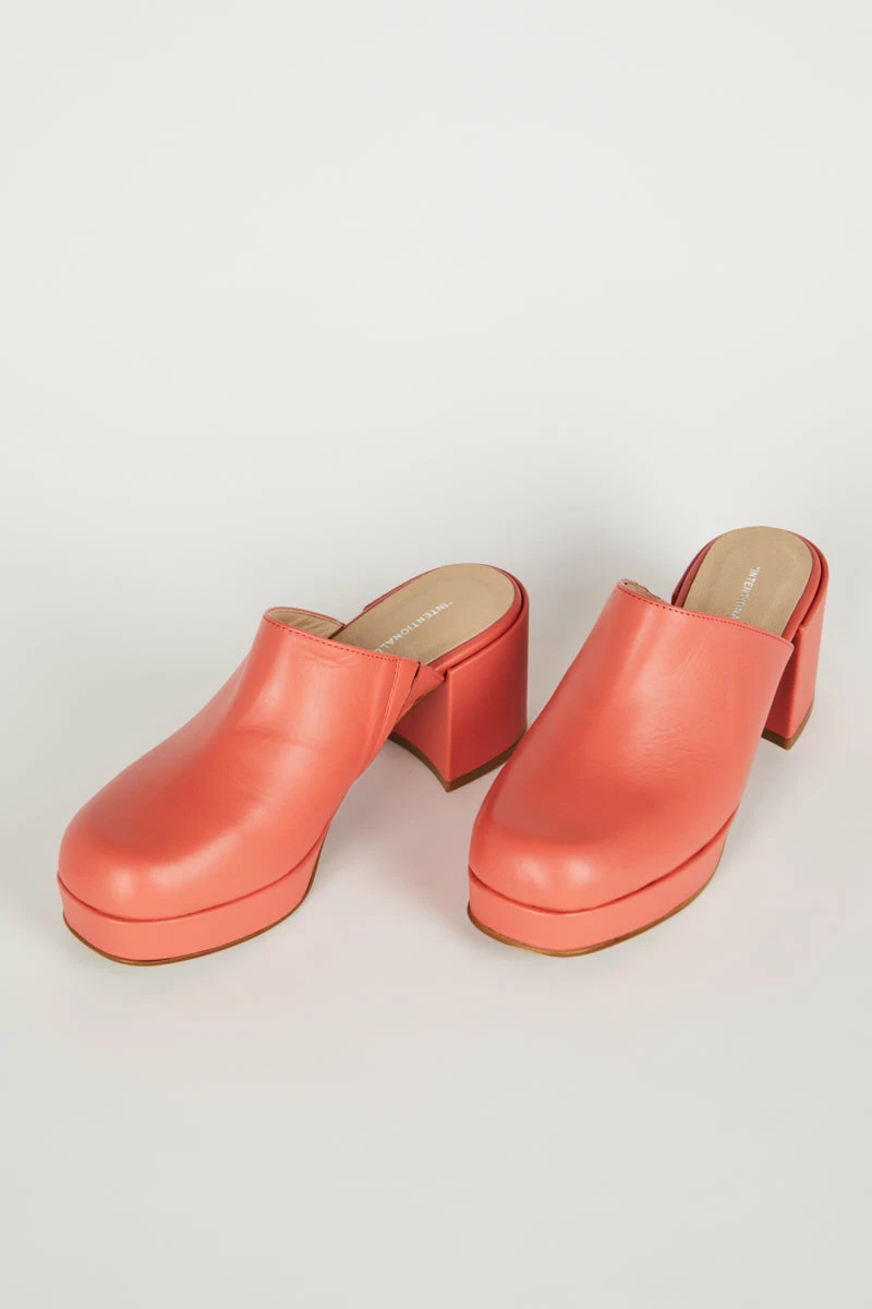 Intentionally Blank NEW ARRIVALS FACTS CLOG Watermelon 5 Intentionally Blank NEW ARRIVALS FACTS CLOG Watermelon