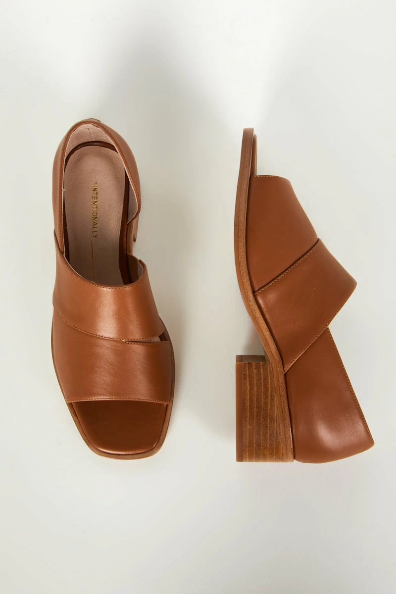 Intentionally Blank GIRAFFE SANDAL Tan 5 Intentionally Blank GIRAFFE SANDAL Tan