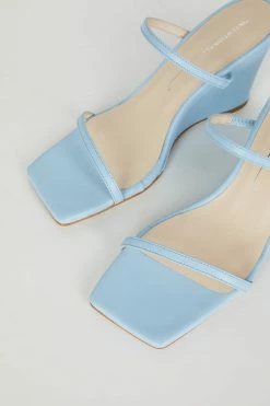 Intentionally Blank NEW SHOES GRETTA WEDGE Sky