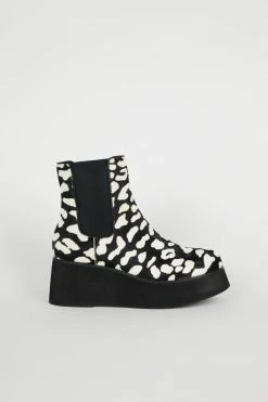 Intentionally Blank HAMMER PLATFORM BOOT Black White