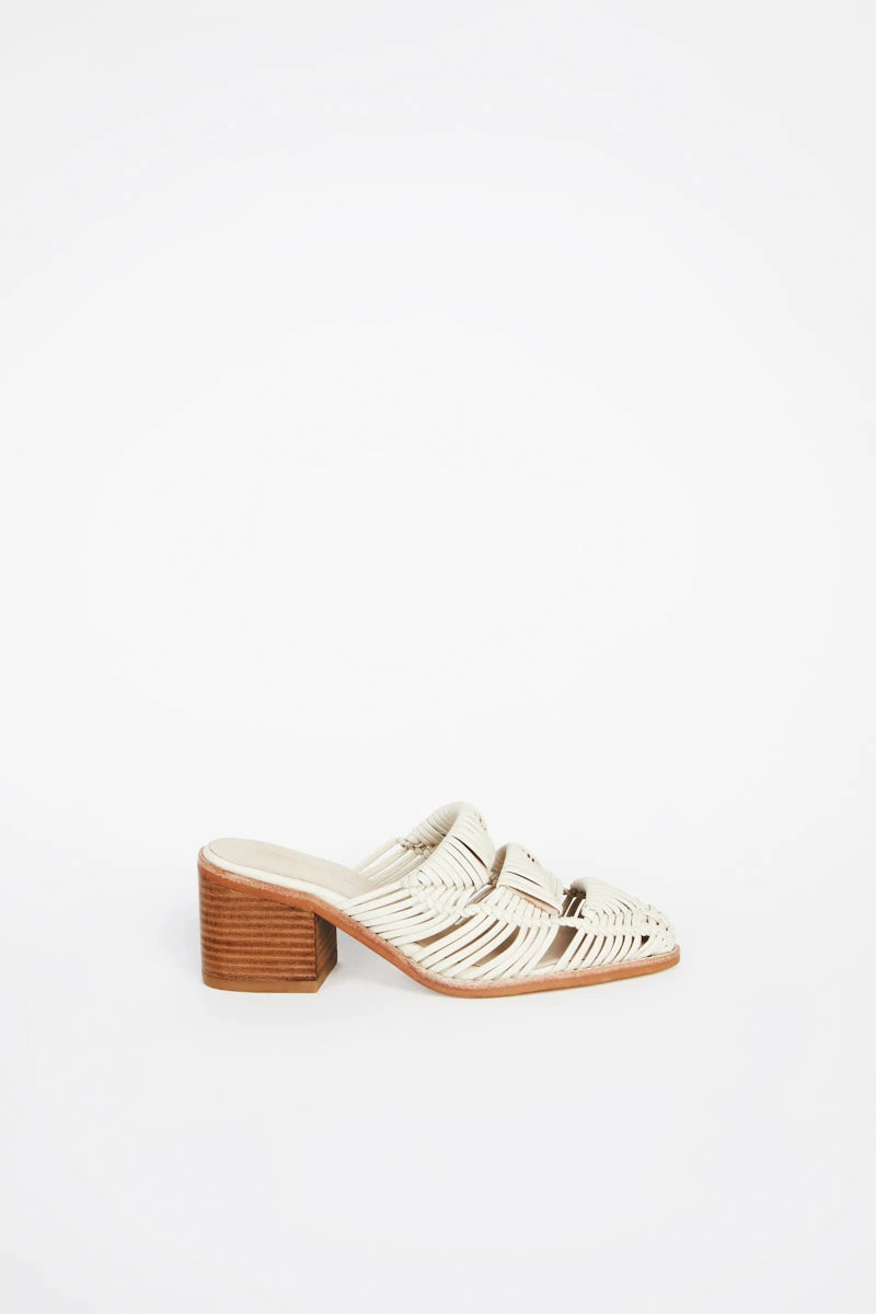 Intentionally Blank SHOES CALISTA MULE Cream 8 Intentionally Blank SHOES CALISTA MULE Cream
