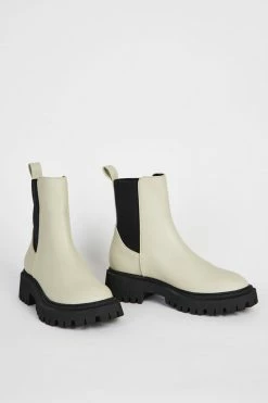 Intentionally Blank GUIDED PULL ON BOOT Taupe