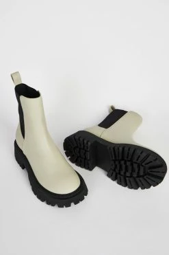 Intentionally Blank GUIDED PULL ON BOOT Taupe