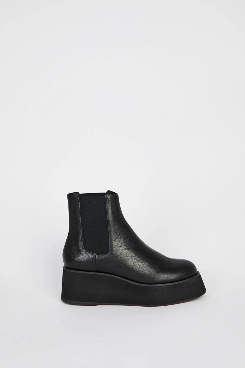 Intentionally Blank HAMMER PLATFORM BOOT Black SHOES 7 Intentionally Blank HAMMER PLATFORM BOOT Black SHOES
