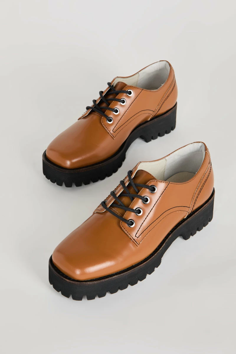 Intentionally Blank LOAFERS QUEEN STREET OXFORD Caramel 5 Intentionally Blank LOAFERS QUEEN STREET OXFORD Caramel