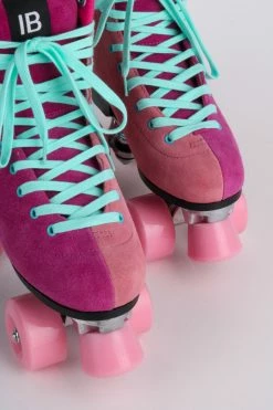 Intentionally Blank IB ROLLER SKATES PLUS ONE ROLLER SKATE Fuchsia Combo