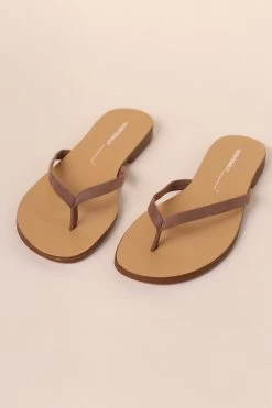 Intentionally Blank CYRUS SANDAL Sand