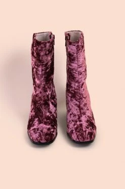 Intentionally Blank SHOES HYPE BOOT Rose Velvet