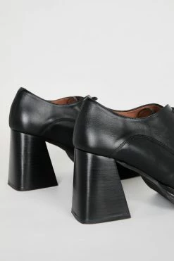 Intentionally Blank SHOES MAGGIE OXFORD Black