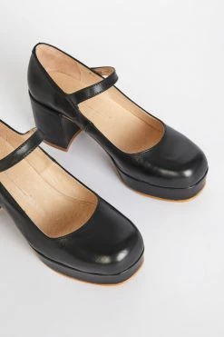 Intentionally Blank MIKA PLATFORM MARY JANE Black