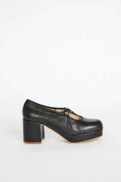 Intentionally Blank SERIF PLATFORM HEEL Black SHOES
