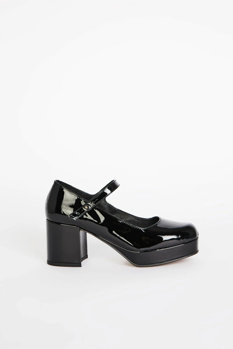Intentionally Blank MIKA PLATFORM MARY JANE Black Patent 8 Intentionally Blank MIKA PLATFORM MARY JANE Black Patent