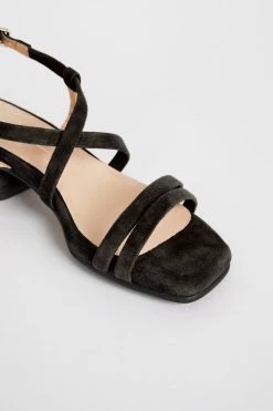 Intentionally Blank HILLTOP SANDAL Black 7 Intentionally Blank HILLTOP SANDAL Black