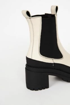 Intentionally Blank SHOES MOMO PLATFORM BOOT Clouds 8 Intentionally Blank SHOES MOMO PLATFORM BOOT Clouds